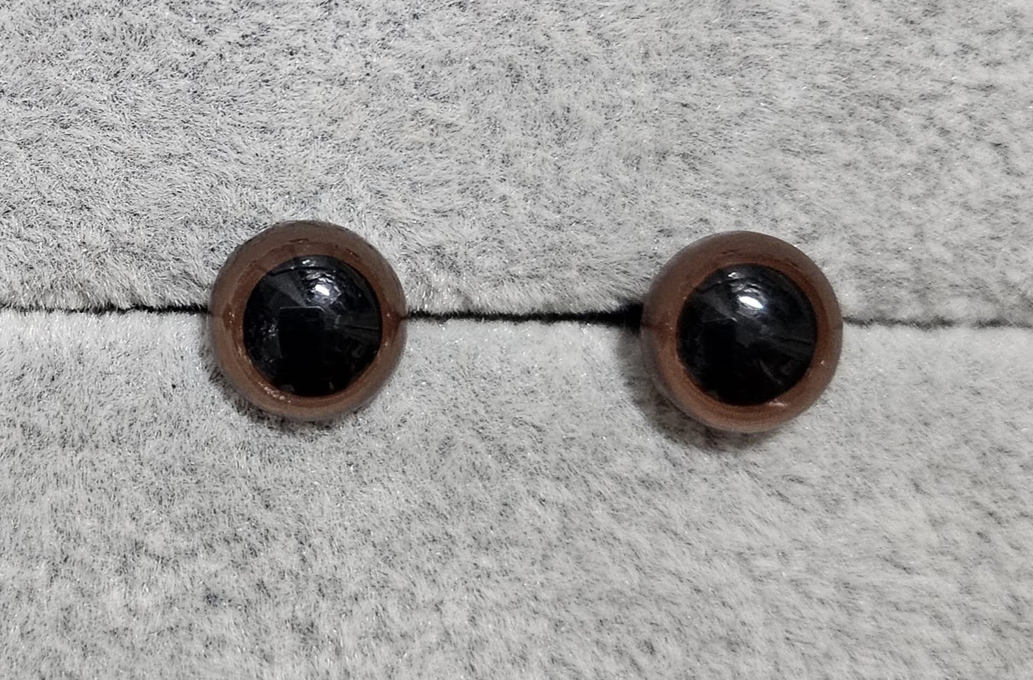 Translucent Coloured Safety Eyes With Round Pupil (2025 batch)