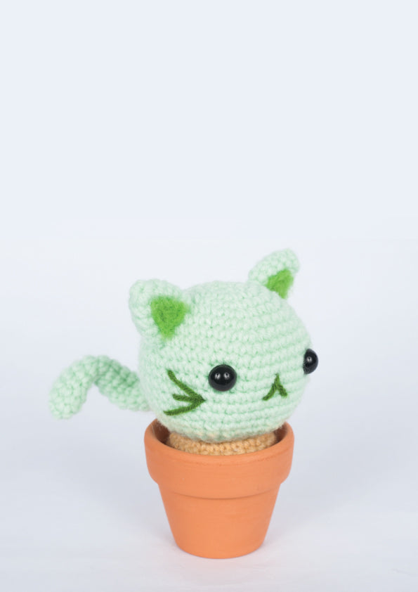 Tiny rabbit hole - best top knit knitting crochet craft amigurumi doll bootcamp workshop lesson course class singapore sitting rainbow unicorn
