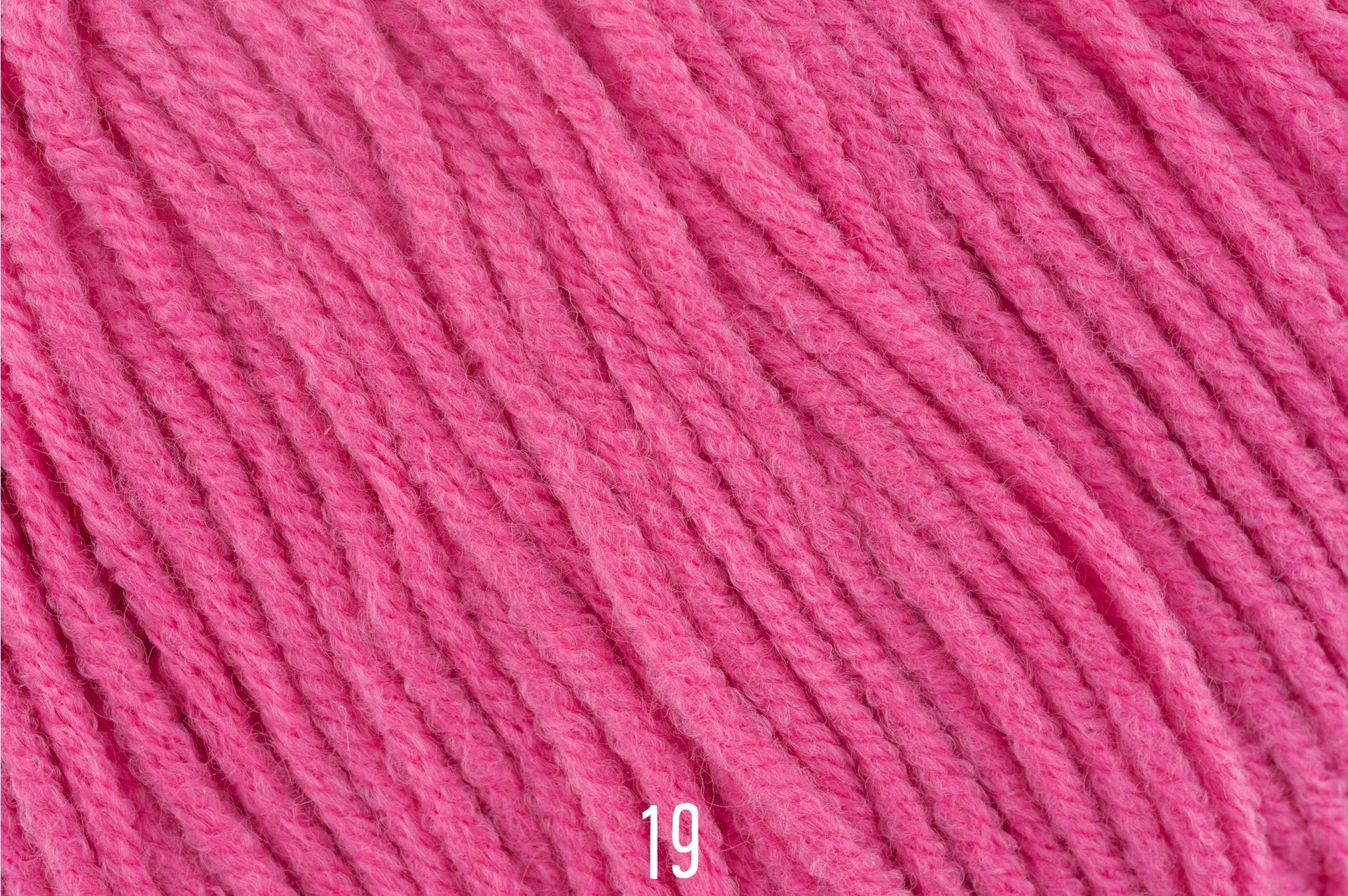 Tiny rabbit hole puppy yarn colourful soft comfortable quality rainbow wide range of colours Korea 5 ply light worsted double knit 2.5mm hook