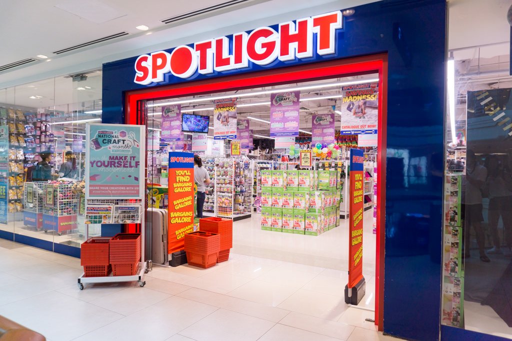 Spotlight – Plaza Singapura / Dhoby Ghaut / Orchard Road Craft Shop