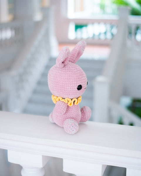 Bunny Chan Amigurumi Pattern & Kit – Tiny Rabbit Hole by Angie